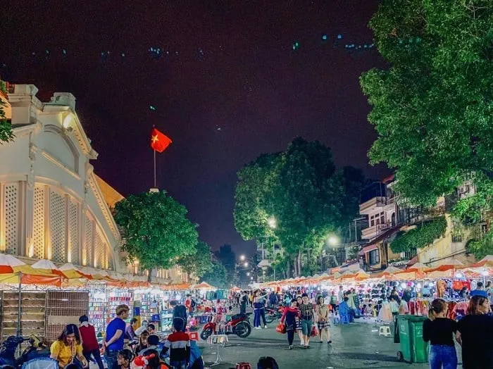 Chợ Đêm Phố Cổ