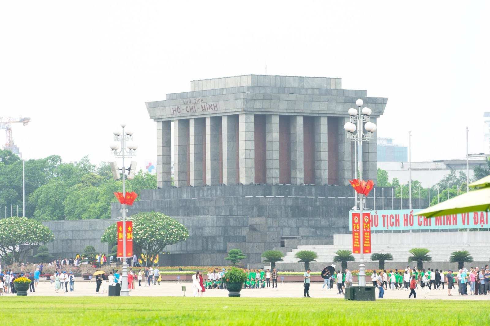 Lăng Chủ tịch Hồ Chí Minh