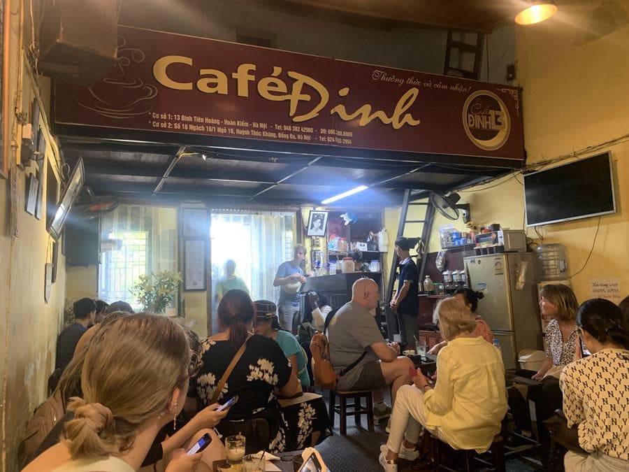 C&agrave; ph&ecirc; Đinh