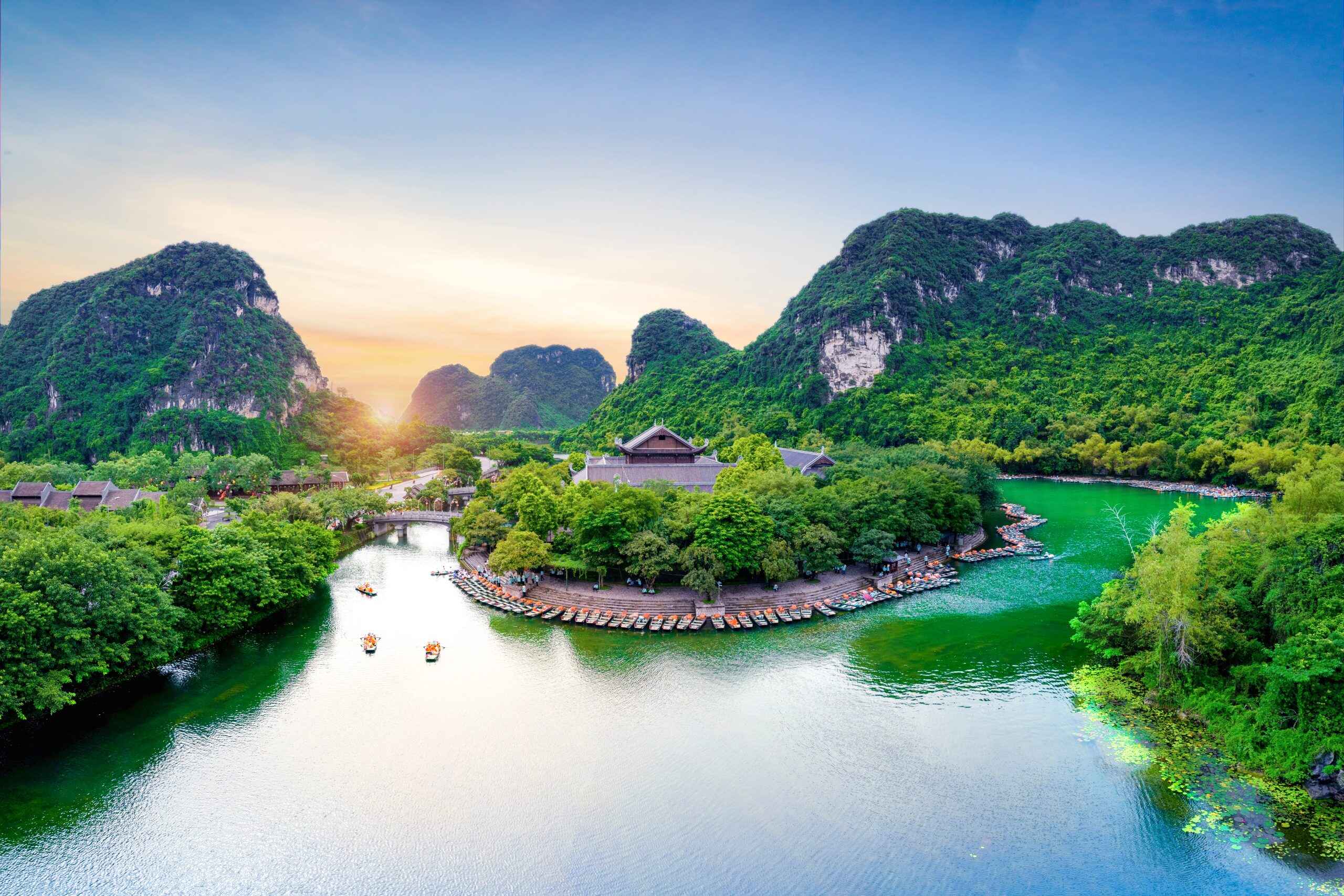 Explore Ninh Binh and Enjoy a Complimentary Stay at Wil’que Hotel